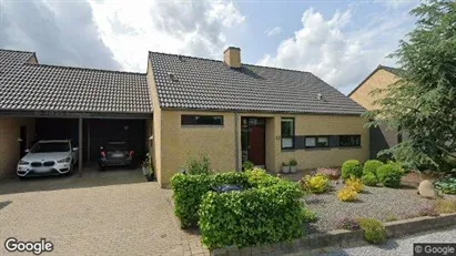 Andelsboliger til salg i Sunds - Foto fra Google Street View Andelsboliger til salg i Sunds - Foto fra Google Street View